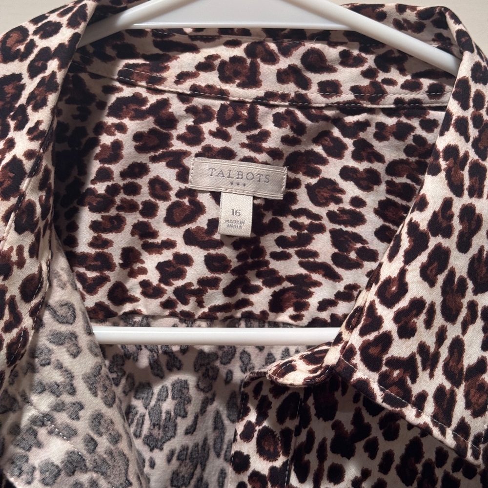Talbots Animal Print Button Down Top - Picture 5 of 8